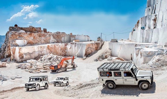 Al momento stai visualizzando LE CAVE DI MARMO DI CARRARA E IL GOLFO DEI POETI